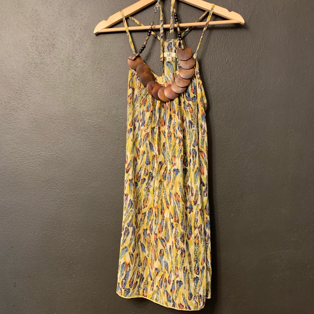 Silk feather pattern dress with wooden details!!